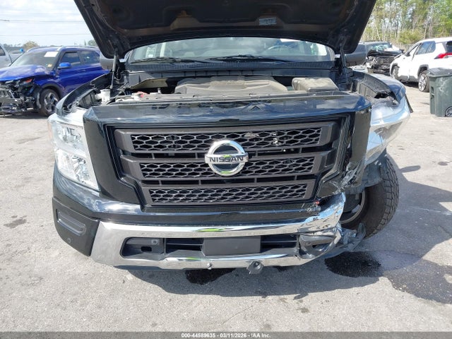 Nissan Titan Sv 4x2