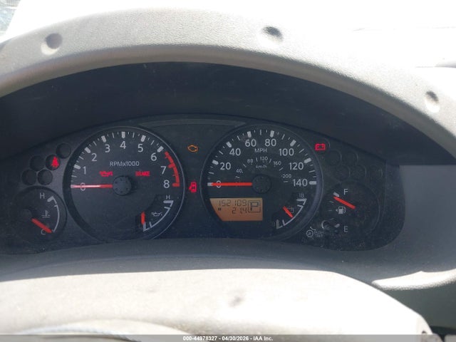Nissan Frontier Sv