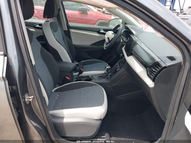 Volkswagen Taos 1.5t S