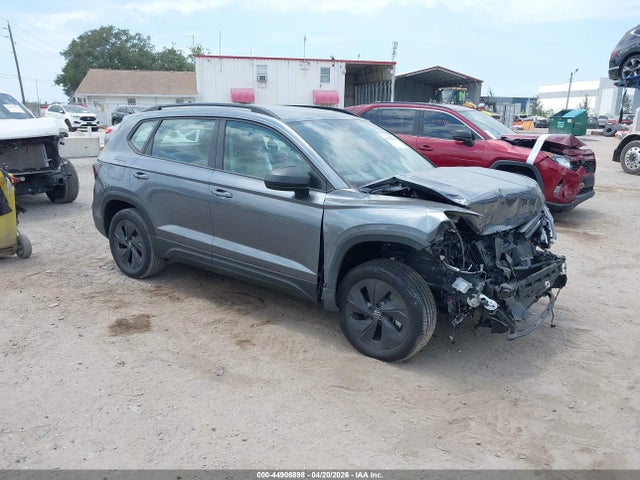 Salvage Volkswagen Taos Image