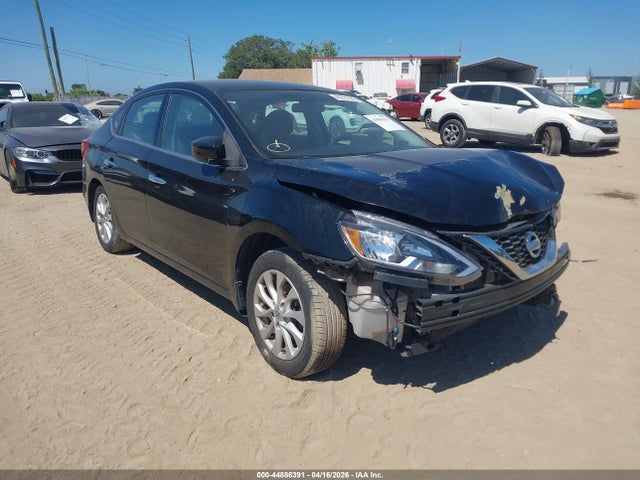 Salvage Nissan Sentra Image