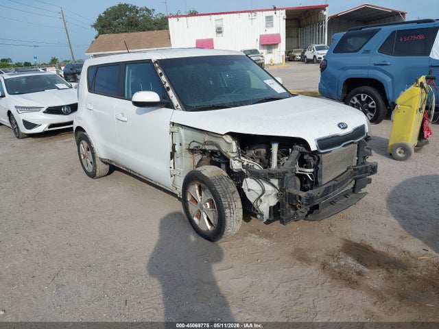 Salvage Kia Soul Image