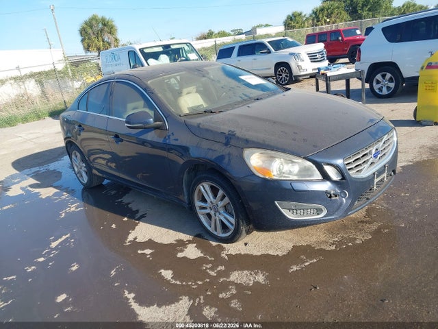 Salvage Volvo S60 Image