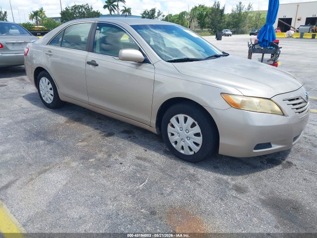 Salvage Toyota Camry Image