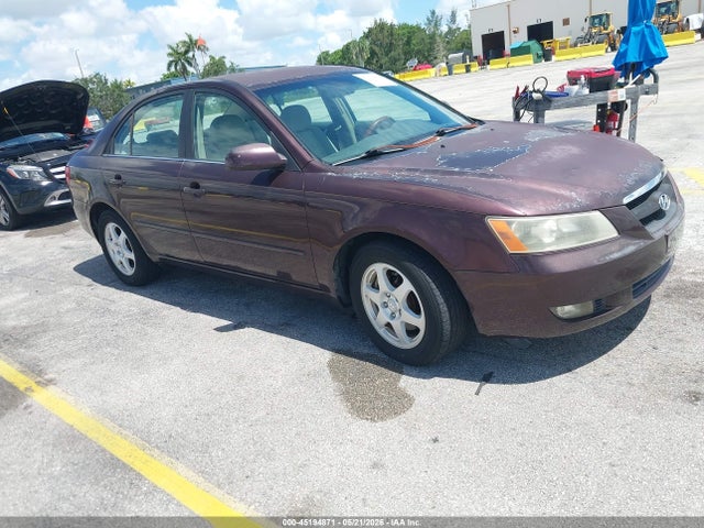 Salvage Hyundai SONATA Image