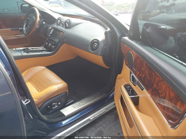 Jaguar XJ Xjl Portfolio