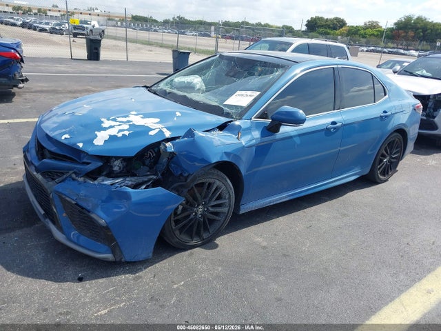 Toyota Camry Xse