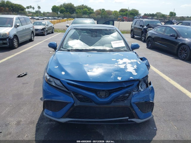 Toyota Camry Xse