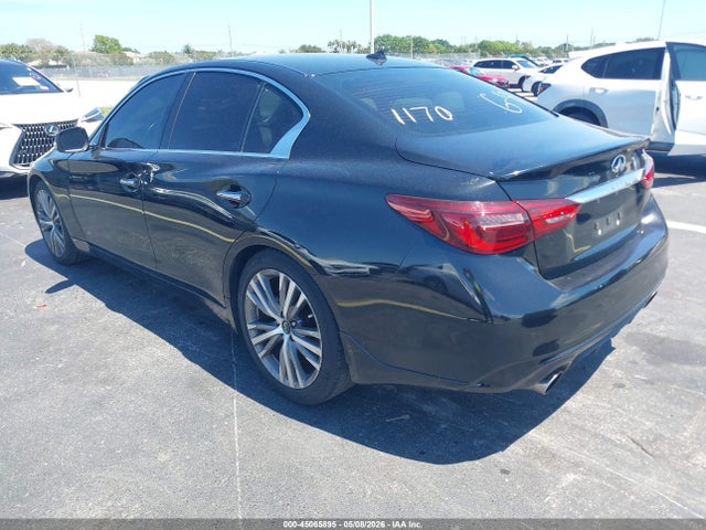 INFINITI Q50 Luxe