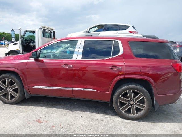 GMC Acadia Denali