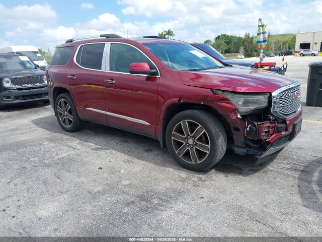 Salvage GMC Acadia Image