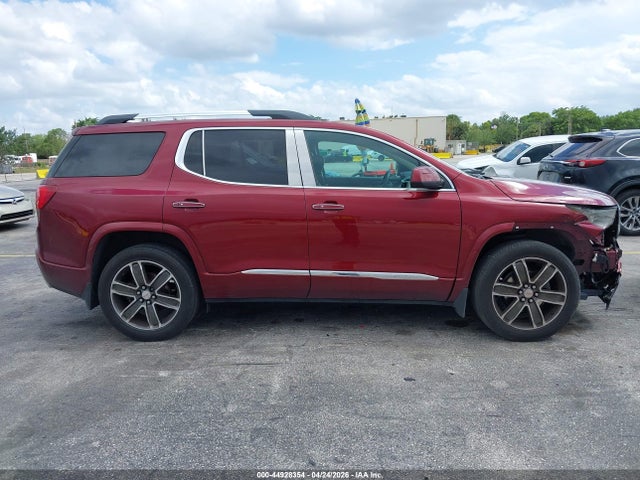 GMC Acadia Denali