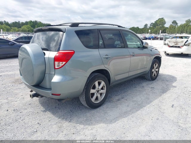 Toyota RAV4 Limited V6