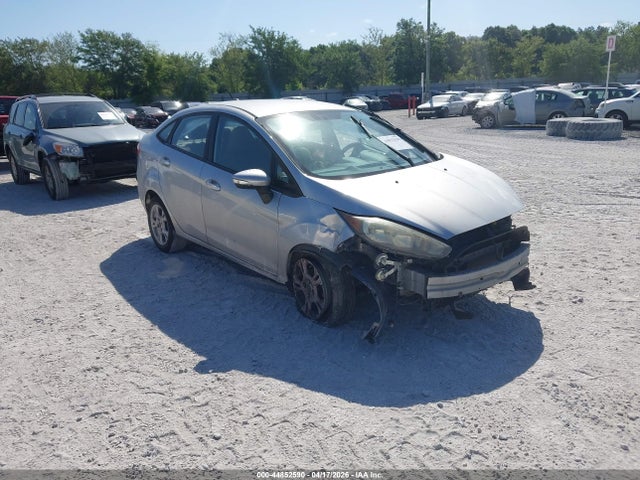 Salvage Ford Fiesta Image