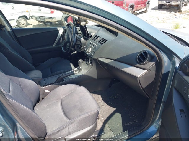 Mazda Mazda3 S Sport