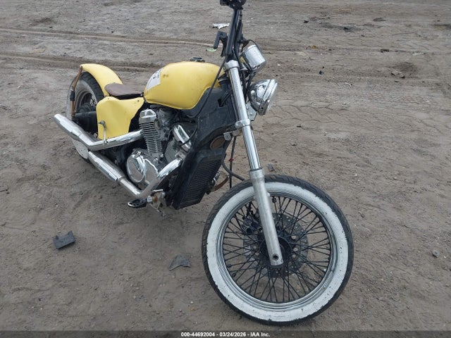 Salvage Honda Vt600 Image