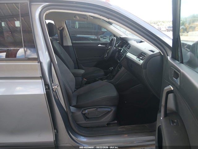 Volkswagen Tiguan 2.0t S