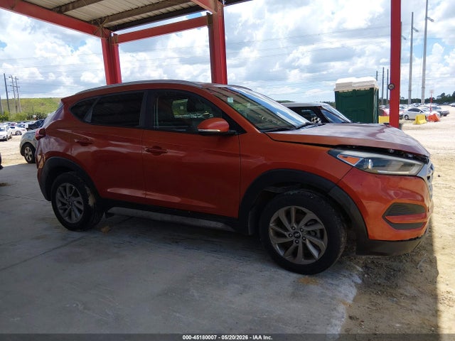 Hyundai TUCSON Se Plus