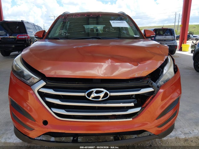 Hyundai TUCSON Se Plus