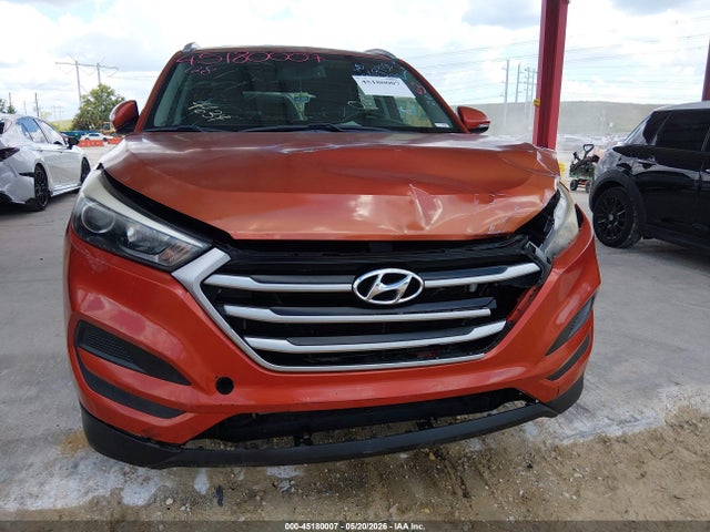 Hyundai TUCSON Se Plus