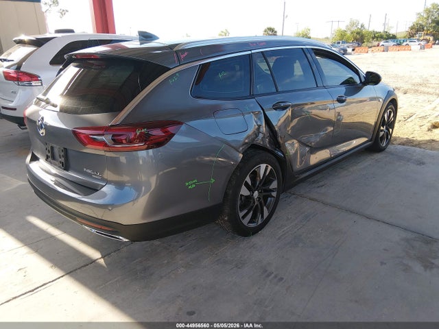 Buick Regal TourX Awd Essence