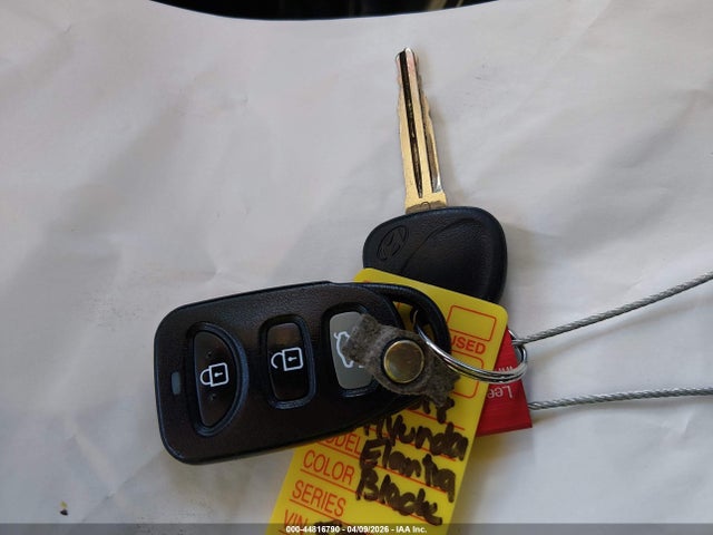 Hyundai ELANTRA Sel