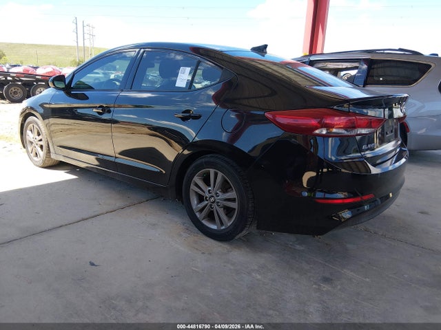 Hyundai ELANTRA Sel