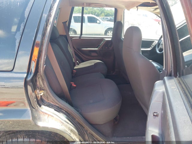 Jeep Grand Cherokee Laredo