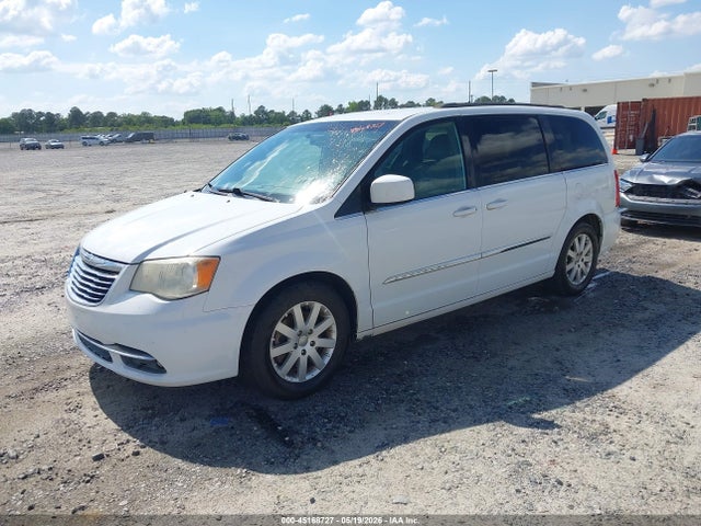 Chrysler Town & Country Touring
