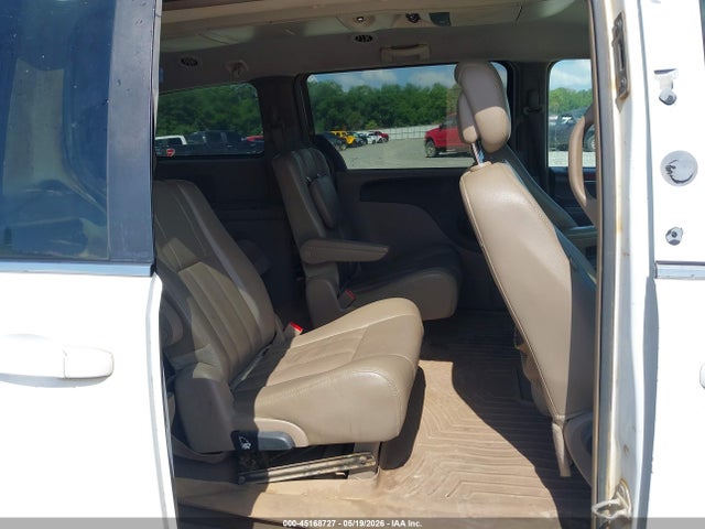 Chrysler Town & Country Touring