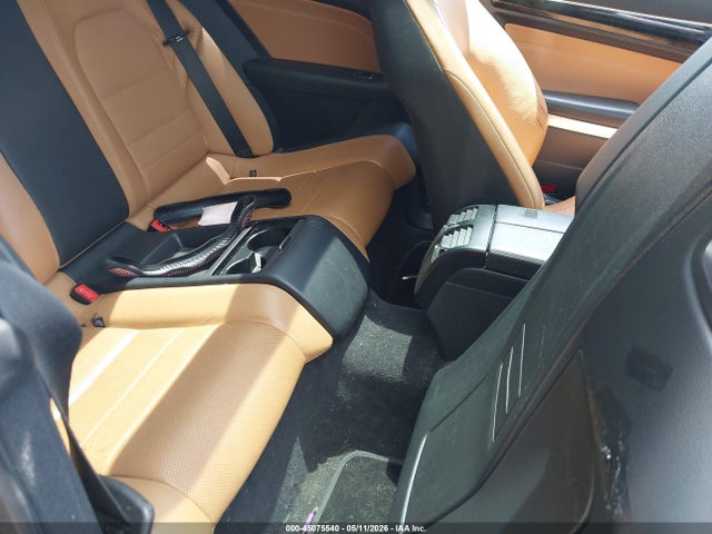 Mercedes-Benz E-Class 4matic