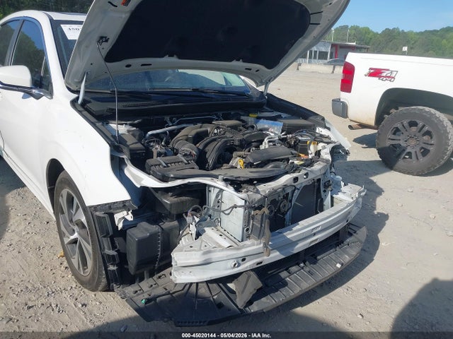 Subaru Legacy Premium