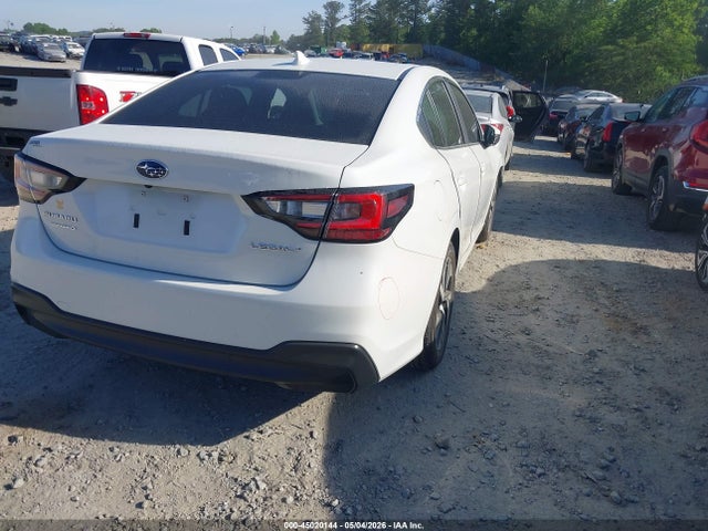 Subaru Legacy Premium