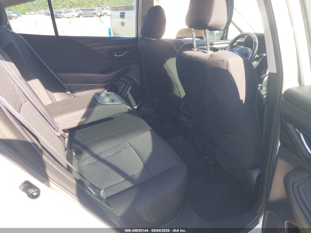 Subaru Legacy Premium