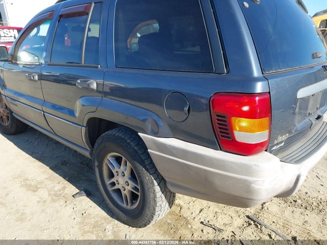 Jeep Grand Cherokee Laredo