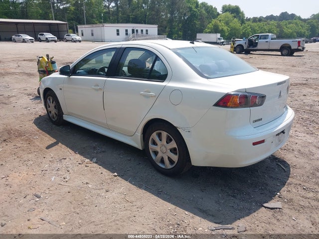 Mitsubishi Lancer Es