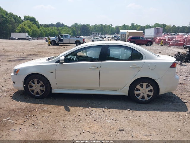 Mitsubishi Lancer Es