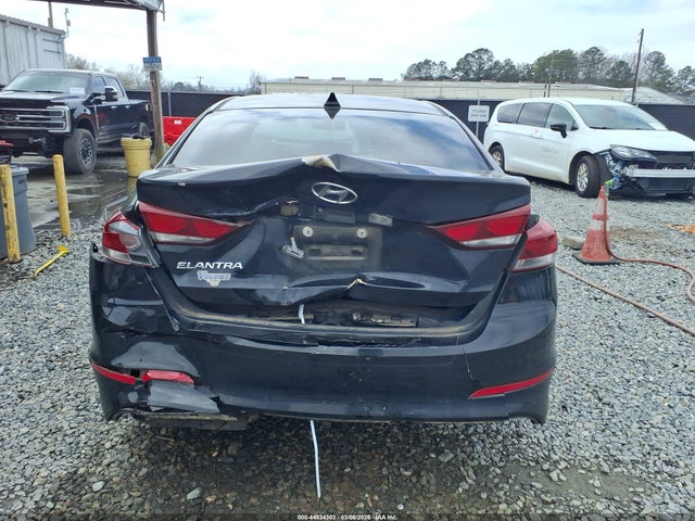 Hyundai ELANTRA Sel