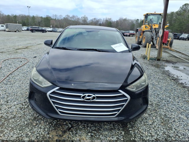 Hyundai ELANTRA Sel