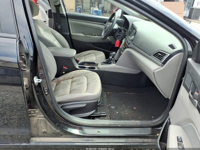 Hyundai ELANTRA Sel