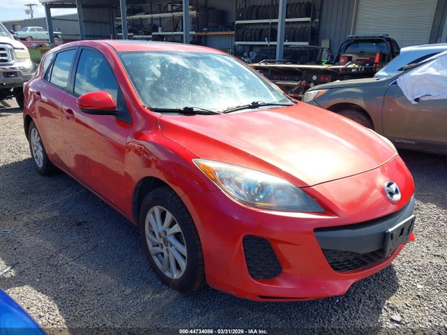 Salvage Mazda Mazda3 Image