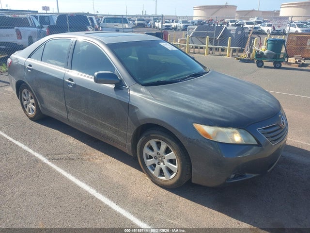 Salvage Toyota Camry Image
