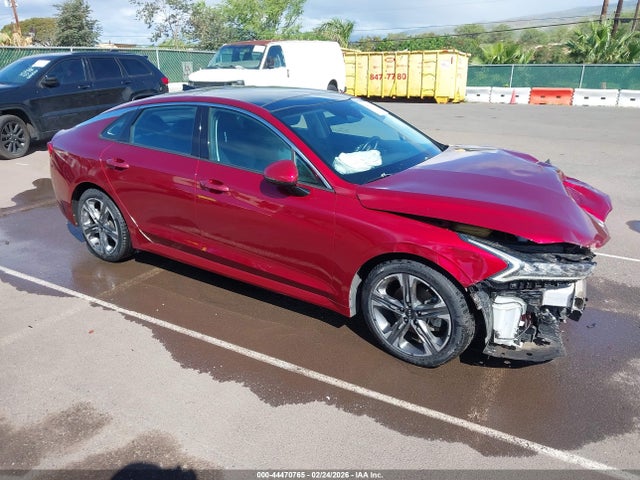 Salvage Kia K5 Image