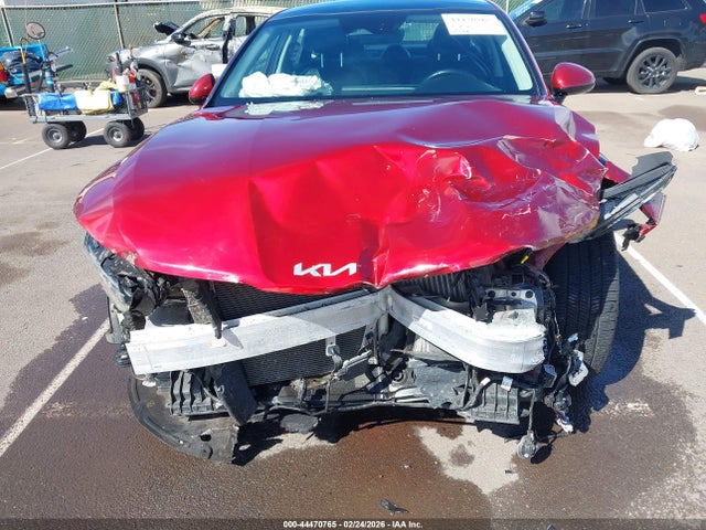Kia K5 Ex