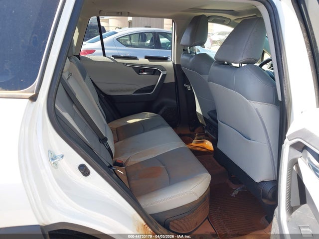 Toyota RAV4 Xle Premium