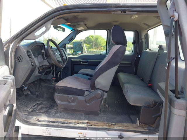 Ford F-450 Xl