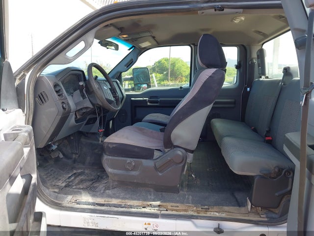 Ford F-450 Xl