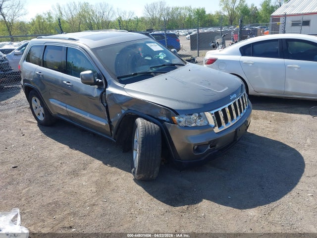 Salvage Jeep Grand Cherokee Image