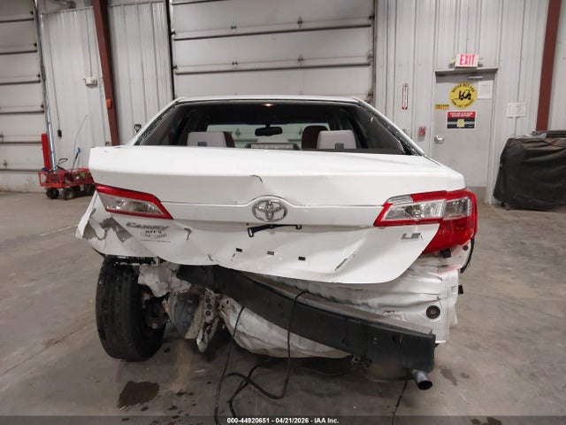 Toyota Camry Le