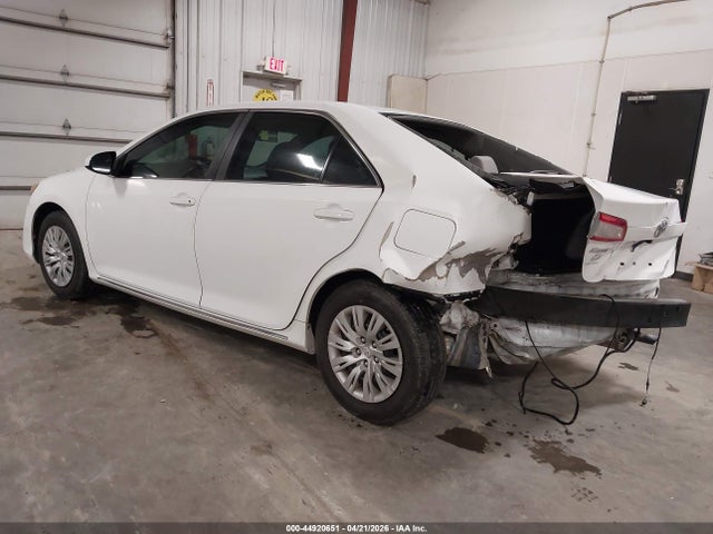 Toyota Camry Le